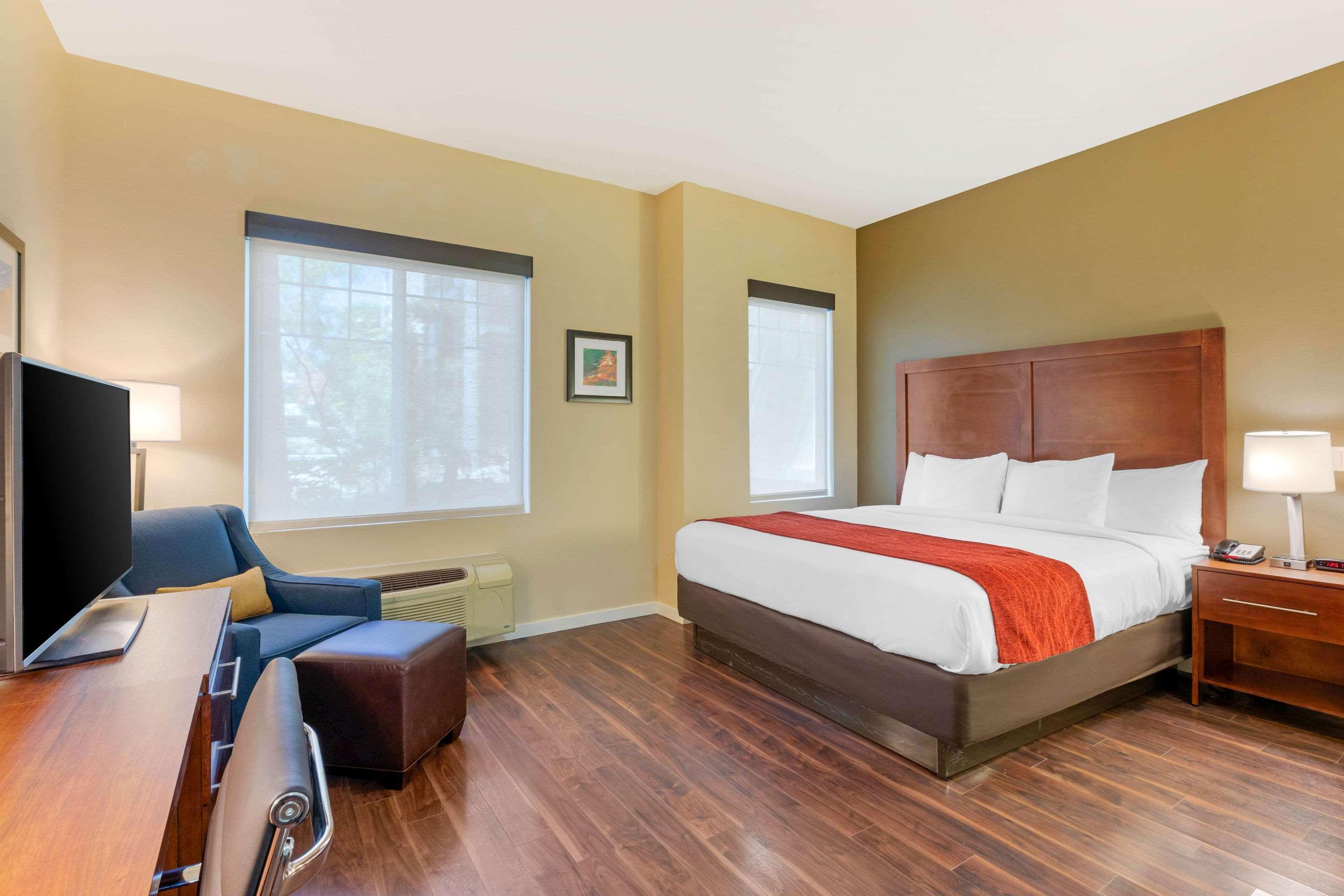 Comfort Inn & Suites Near Ontario Airport Exteriér fotografie