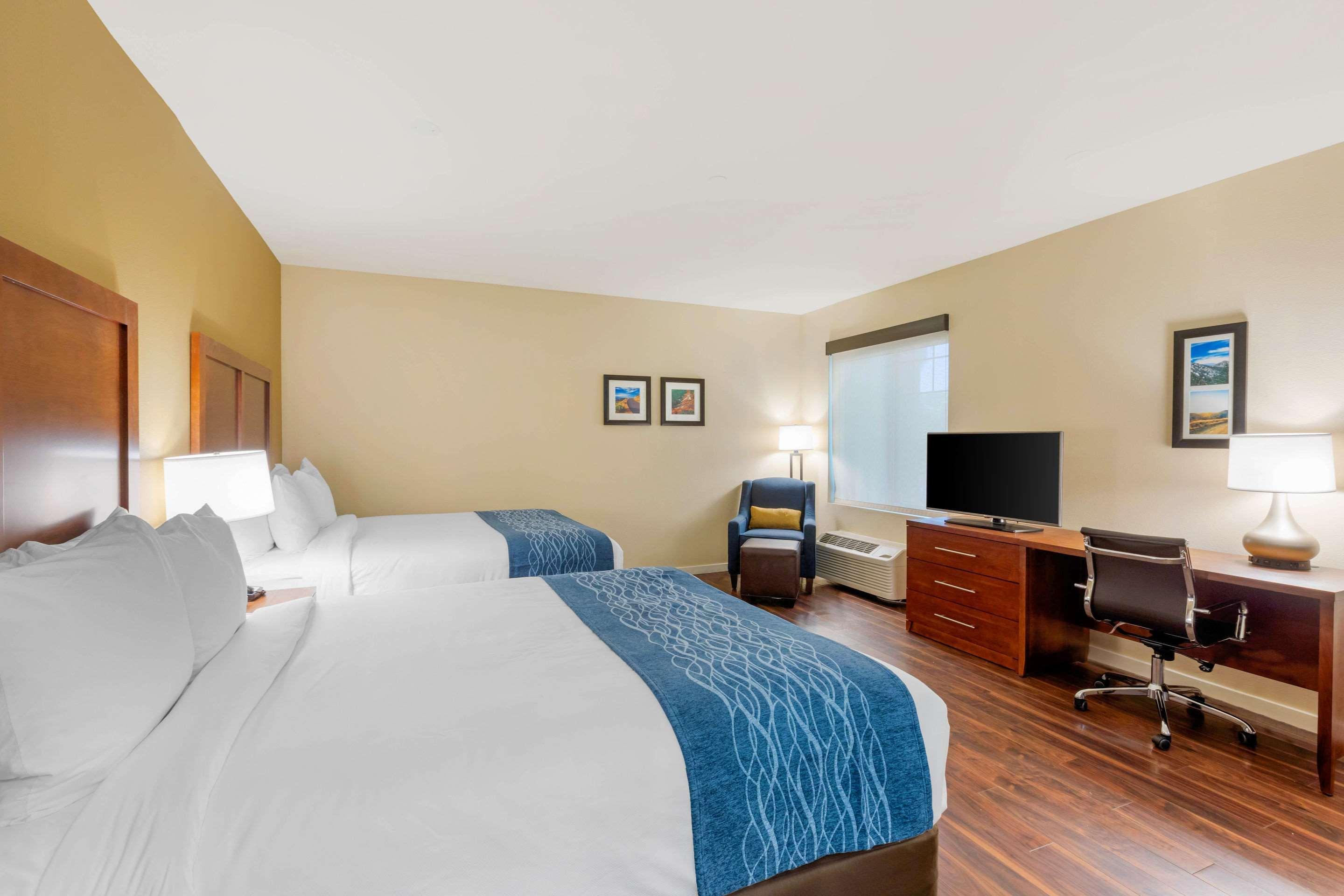 Comfort Inn & Suites Near Ontario Airport Exteriér fotografie