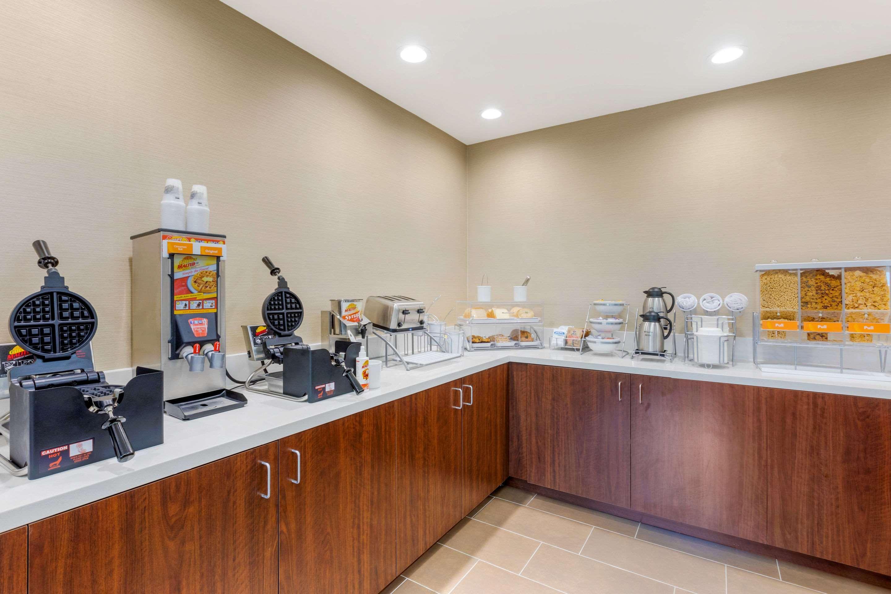 Comfort Inn & Suites Near Ontario Airport Exteriér fotografie